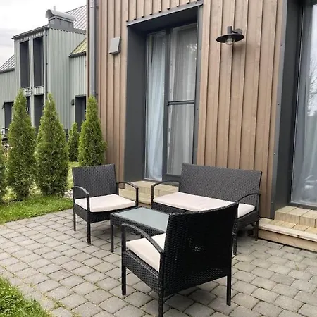 Apartment Vaivorykstes Namai With Heated Pool By Hostlovers Palanga