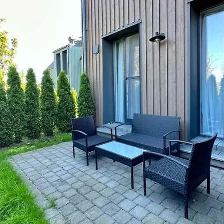 Apartment Vaivorykstes Namai With Heated Pool By Domvia Palanga